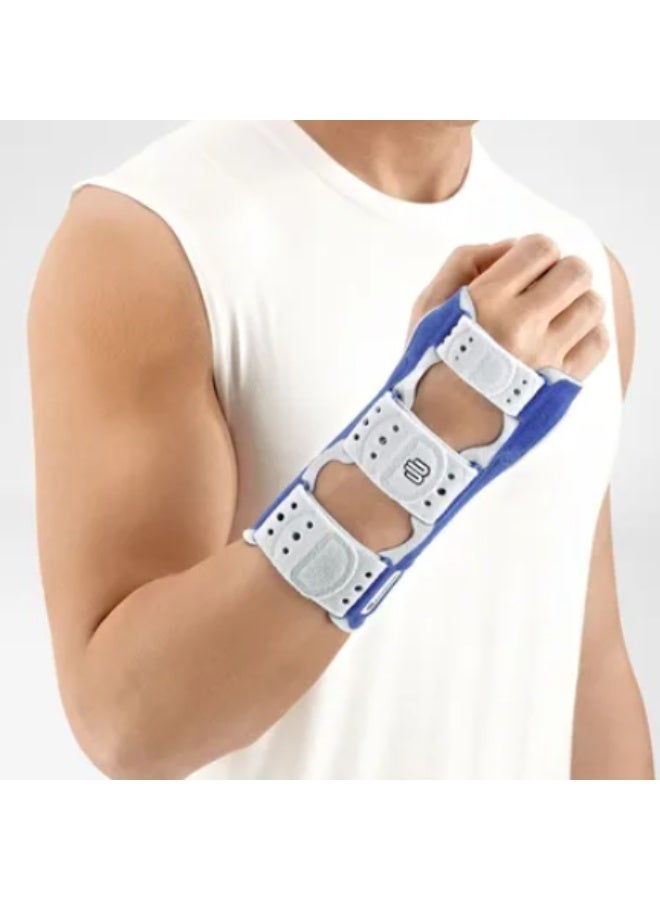 دعامة تثبيت المعصم باورفايند مانو لوك مقاس 1